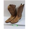 Image 1 : Snakeskin Men's Cowboy Boots - Size 12B - Some Wear on Toes