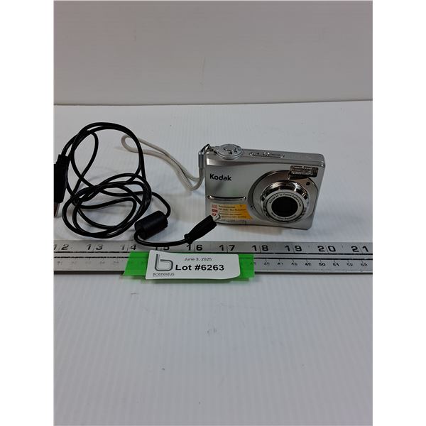 Kodak Digital Camera - Easy Share C1013 w/ Cord - Untested