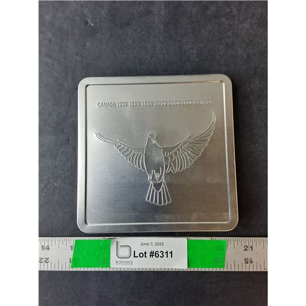 Canada Millenium Keepsake Set