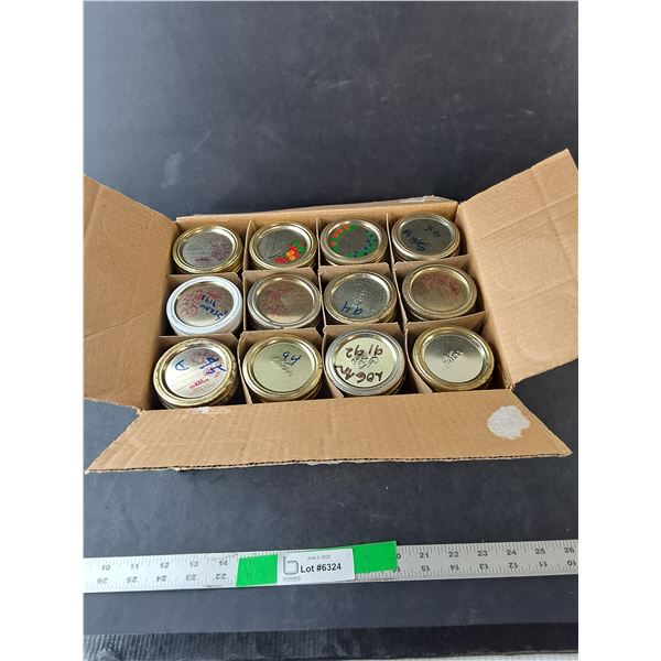 (12) Glass Jam Jars with Lids 4.25" Tall