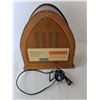 Image 2 : Magnasonic Vintage Radio- Powers On