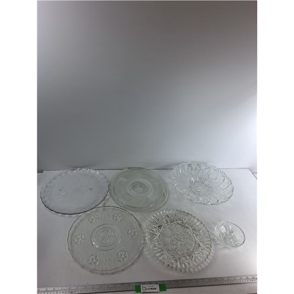 (4) Glass Serving Plates, (1) Glass Serving Bowl, (1) Glass Bowl