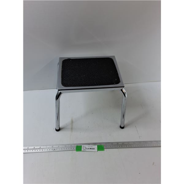 Metal Footstool - 13'' x 10'' x 10''