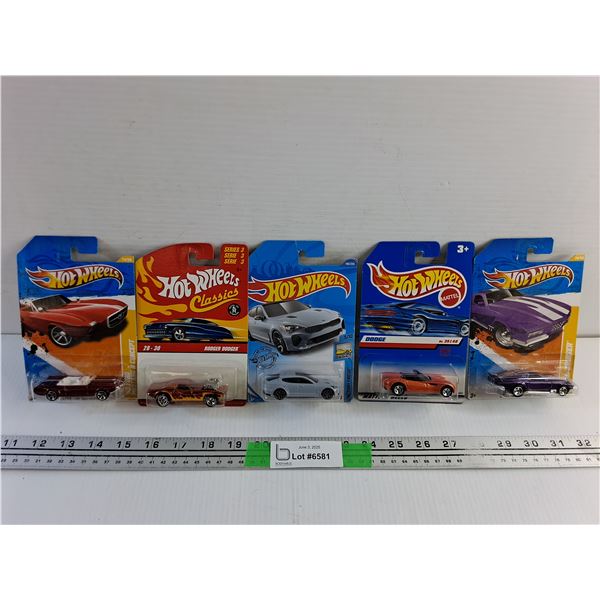 Various Hot Wheels Cars