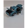Image 4 : Thunderbird Die Cast Car Model - 1:18 Scale Model