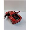 Image 2 : Ferrari Die Cast Car Model - 1:18 Model Scale