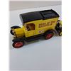Image 2 : (2) ERTL Home Hardware Coin Bank Delivery Truck Die Cast Model - 1:32 Scale
