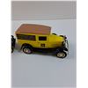 Image 3 : (2) ERTL Home Hardware Coin Bank Delivery Truck Die Cast Model - 1:32 Scale - AS IS