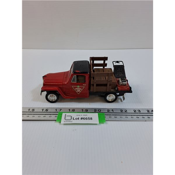 Canadian Tire Delivery Truck Die Cast Model - 1: 24 Scale Model - AS IS