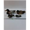 Image 1 : (4) Assorted Mallard Wooden Ducks Decor