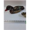 Image 8 : (4) Assorted Mallard Wooden Ducks Decor