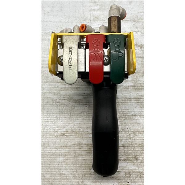 Knight #BPA9111B Pneumatic 3 Button Pendant Control Air Hoist Balancer 1/4"