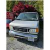 Image 2 : 2006 Ford E350 Econoline Cargo Van Diesel