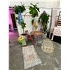Image 1 : Outdoor Furniture, Metal Chairs, Clear Acrylic Chair, 3 Plants, 2 Rugs, Sun Shade, 3 Umbrellas