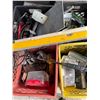 Image 4 : Mixed Lot: Hose, Fittings, Table, Tools and More