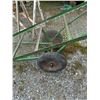 Image 2 : Garden Cart and Set of Sawhorses
