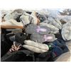 Image 8 : Surprise Pallet of Misc Footwear - Athletic Shoes, Sneakers, Slippers, Sandals (Approx. Retail Value