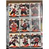 Image 2 : Binder Full of Vintage Hockey Cards
