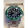 Image 2 : Grade B Homage Rolex Submariner "Kermit" Stainless Steel Case + Oyster Bracelet Black + Green Bezel