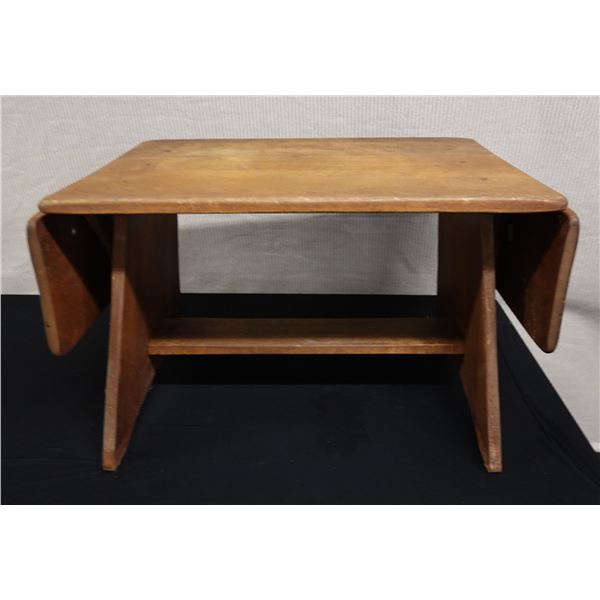 Maple Wood Drop Leaf Table 42" x 18" x 18"H (extended)
