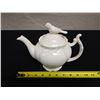 Image 8 : Reflections White Tea Pot w/ Bird Lid 10" x 6.25"H