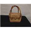 Image 8 : Qty 2 Woven Handbags, 1 w/ Attached Lid, Misc Sizes