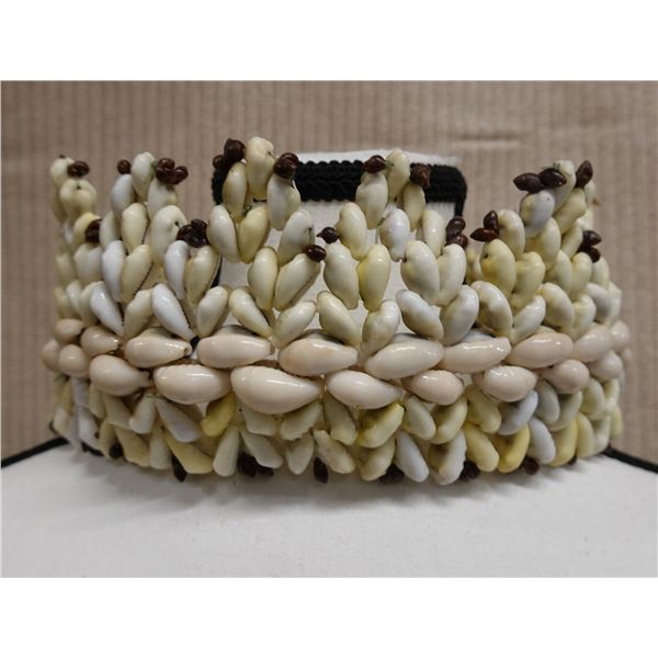 Shell Crown Choker Necklace from Micronesia 7" Dia, 3.5"H