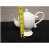 Image 8 : J. Godinger & Co Porcelain Tea Pot 8" x 7"H