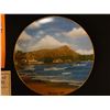 Image 2 : Royal Hawaiian Collector Plate "Waikiki 1919" w/ COA #231 by Patrick Doell 8.5" Dia
