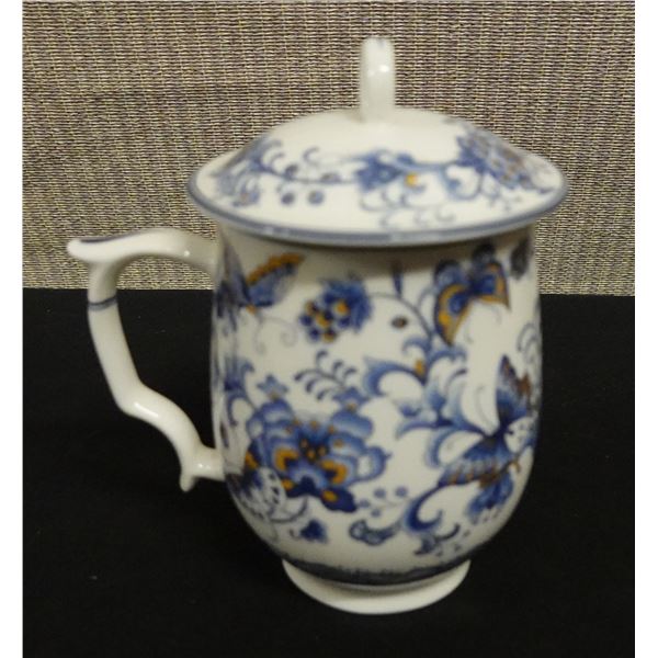 Lidded Tea Mug w/ Maker's Mark 3" Dia, 5.5"H