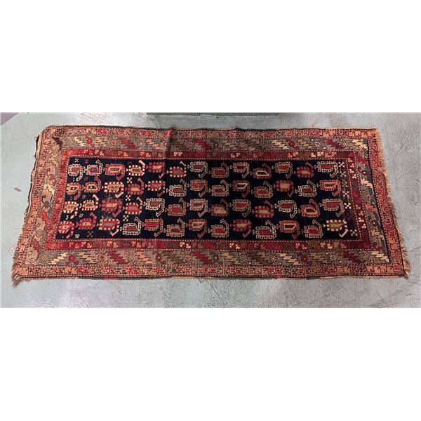 Antique Rectangular Wool Persian Rug w/ Floral Motif & Fringe 80" x 35"