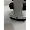 Image 5 : Celestron Microscopes