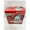 Image 2 : Honeywell Warm Moisture Humidifier