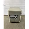 Image 1 : Sentry Supreme 5330 Combination Safe