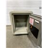Image 6 : Sentry Supreme 5330 Combination Safe