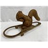 Image 2 : Vintage Cast Iron Squirrel Nutcracker