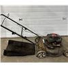 Image 1 : Yard Machines Lawnmower