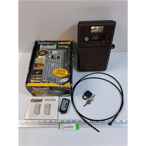 Bushnell Trailscout With Lock and Keys (has some wear)
