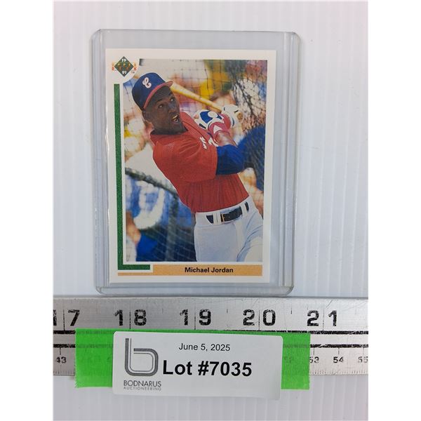 Micheal Jordan Upper Deck Baseball Trading Card  - CANNOT GUARANTEE AUTHENTICATION