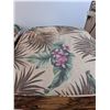 Image 3 : Tropical Outdoor Cushion Set w/Pillows - Cushion Size - 25" x 22"