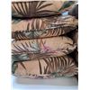 Image 5 : Tropical Outdoor Cushion Set w/Pillows - Cushion Size - 25" x 22"