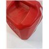 Image 3 : Gasoline 2.5 Gallon Jerry Can w/Spout Pump Handle - Pick Up