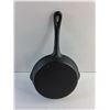 Image 2 : 8" Cast Iron Frying Pan