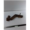 Image 1 : Trailer Hitch - 18'' CANNOT SHIP