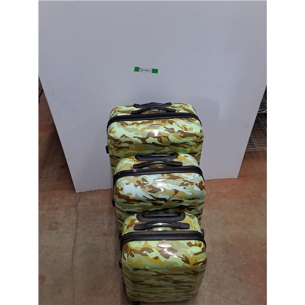 (3) Transworld Suitcases - CANNOT SHIP