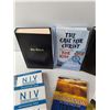 Image 4 : Bible Books and Religious Pamphlets