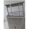 Image 3 : Perfect Aire De-Humidifier - CANNOT SHIP