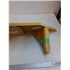 Image 2 : Wooden Shelf