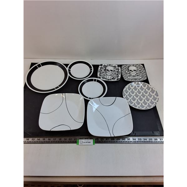 Assorted Dinner Plates Lot