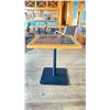 Image 2 : OAK AND POLISHED GRANITE TABLE  TOP ON BLACK METAL PEDESTAL APPROX 29"H X 28"L X28" W